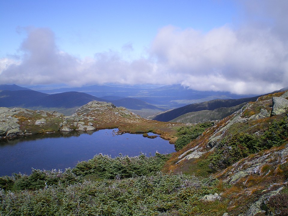 Lakes of the Clouds Hut